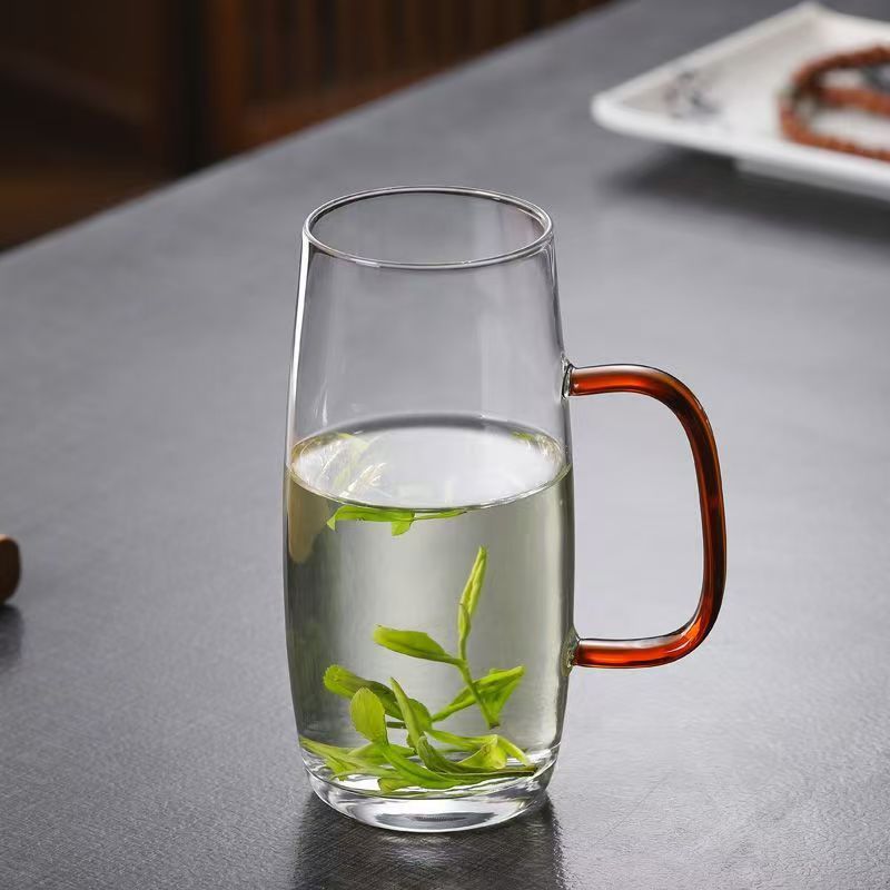 Жақсы және жаман сапалы шыныаяқтарды қалай ажыратуға болады