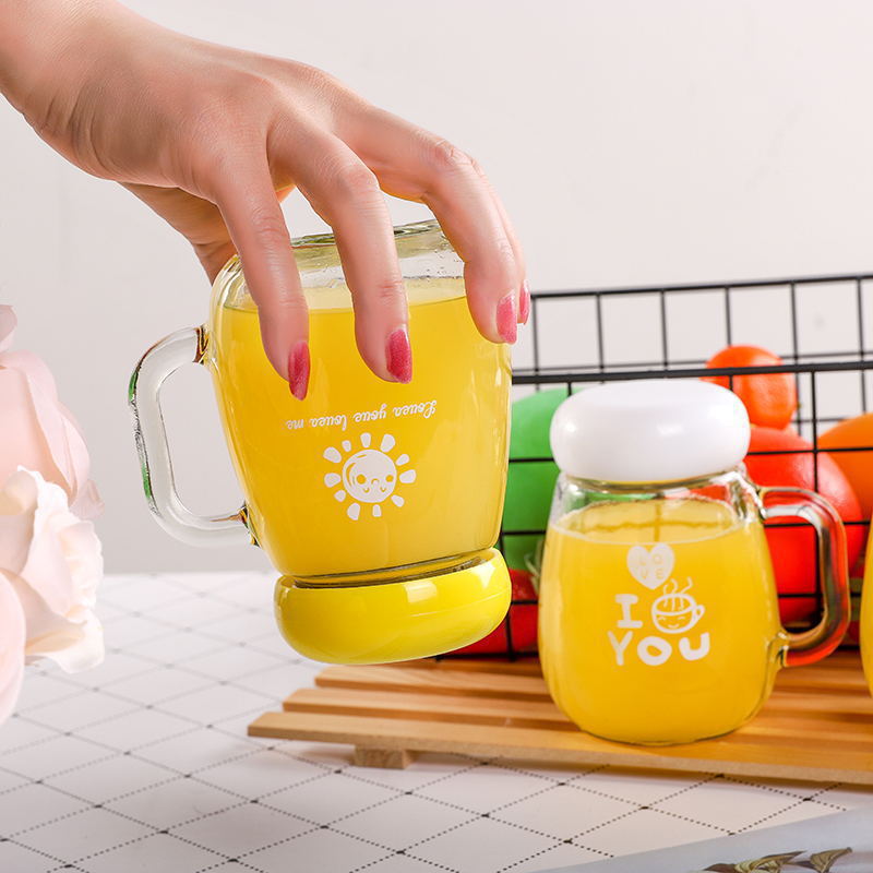 Неліктен күнделікті ылғалдандыратын шыныаяқтарды сусындар неге?