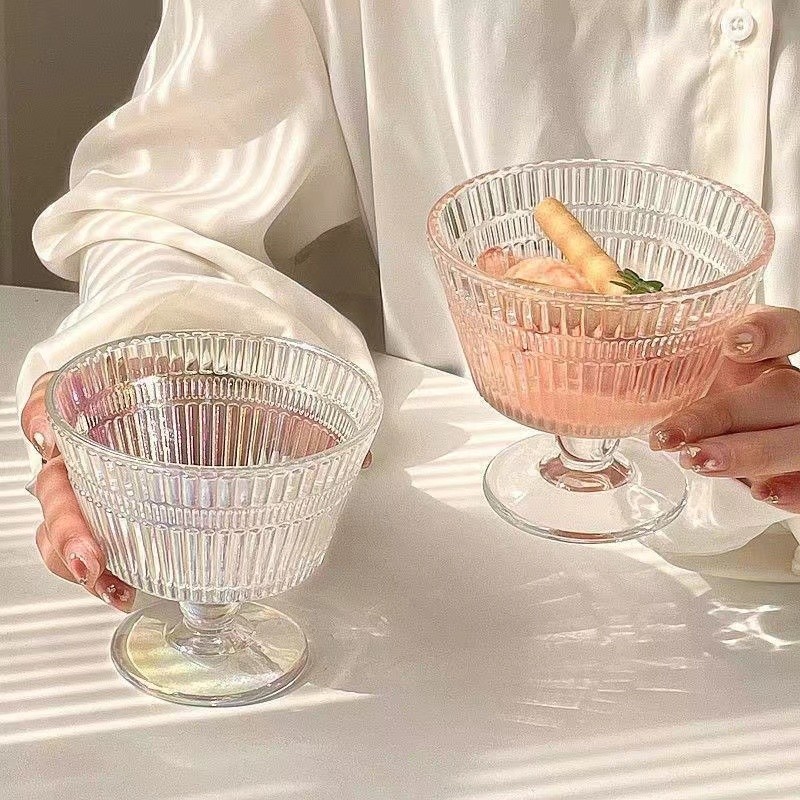 Балмұздақ десертінің шыны ыдысы