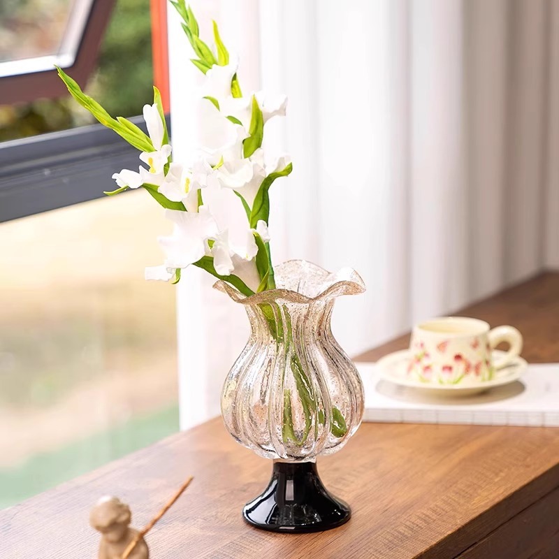 Люкс алтын-флекцияланған винтаж стиліндегі ұзын әйнек вазасы